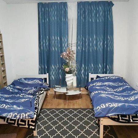 1 Zimmerwohnung Mit Kueche, Balkon Und Badezimmer In Duesseldorf Apartmen Exterior foto