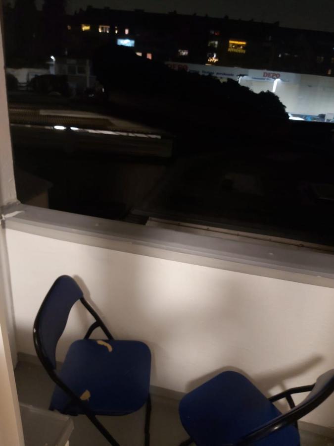 1 Zimmerwohnung Mit Kueche, Balkon Und Badezimmer In Duesseldorf Apartmen Exterior foto