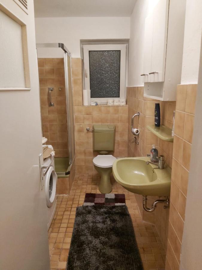 1 Zimmerwohnung Mit Kueche, Balkon Und Badezimmer In Duesseldorf Apartmen Exterior foto